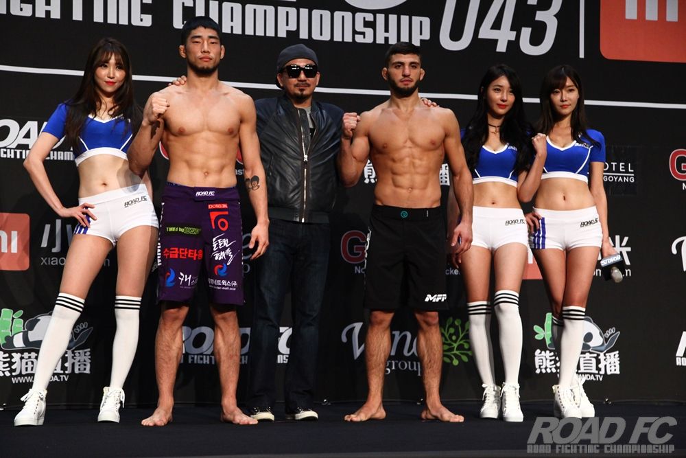 Xiaomi ROAD FC 043 official weigh in results for Interim Middleweight Title Choi Young vs Kim Hoon -