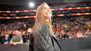 UFC: Ronda Rousey posts a video of her training for WWE debut - Ronda R