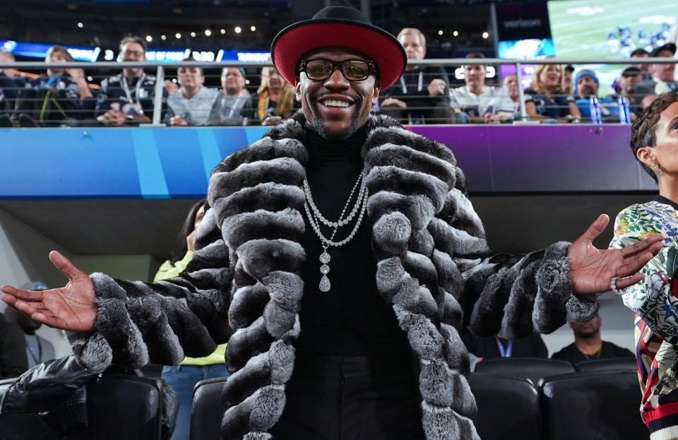 Floyd Mayweather isn't thrileld about being compared to Frank Lucas