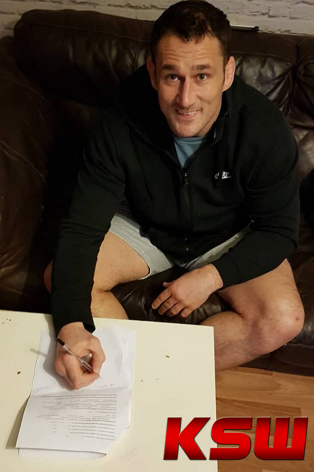 Top UK Heavyweight Phil De Fries signs with KSW - KSW
