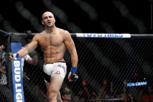 UFC: Eddie Alvarez has strong words for Lightweight Champion Khabib Nurmagomedov - "If he dies, he dies" - Eddie Alvarez