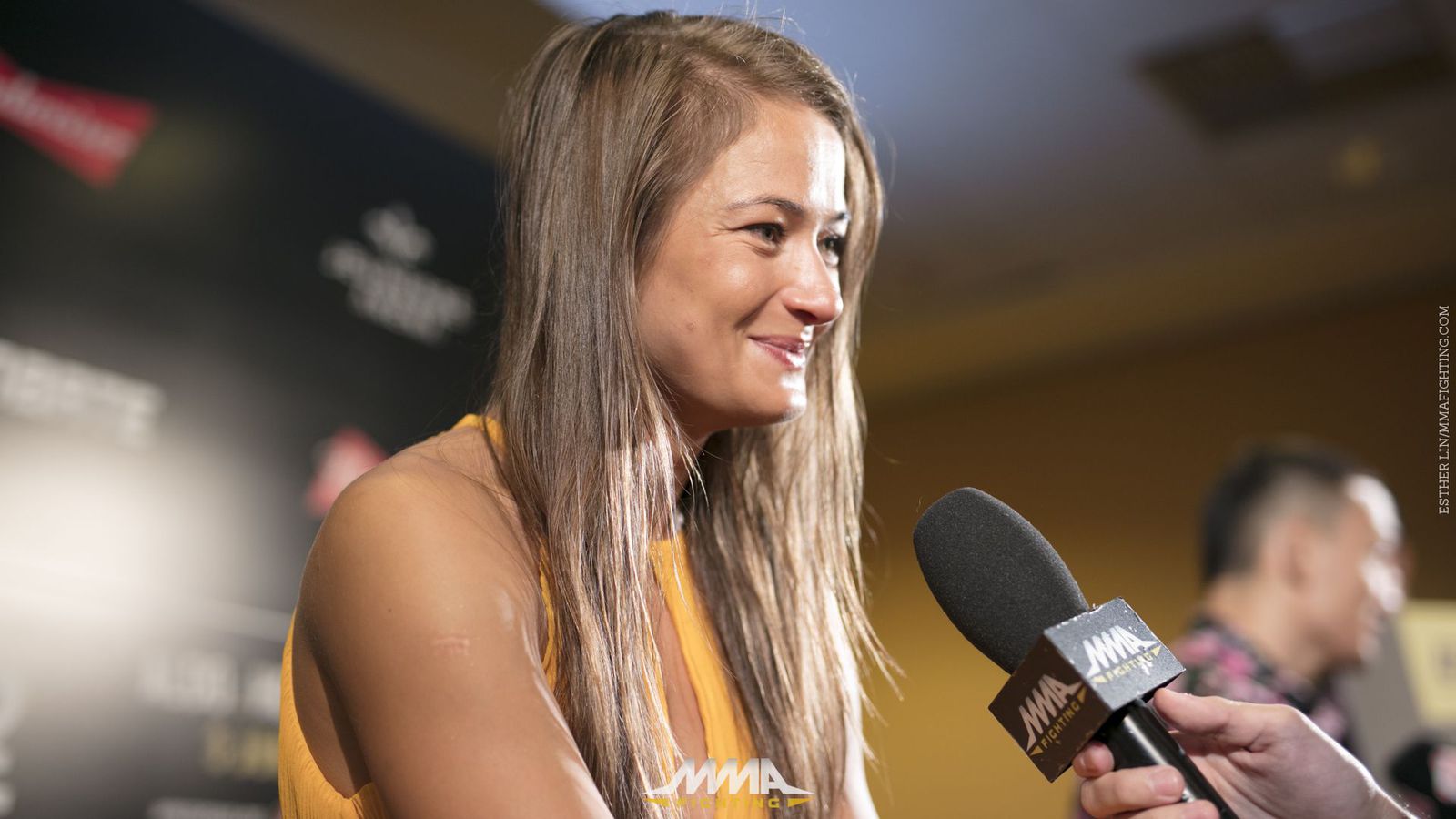 UFC: Karolina Kowalkiewicz reveals whether or not she will sue Conor McGregor for the Brooklyn attack - Conor McGregor
