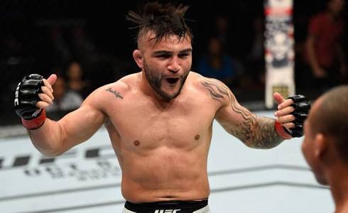 UFC: John Linekar feels he'll get a fight only if he changes his nickname to 'Hands of pillow' - john