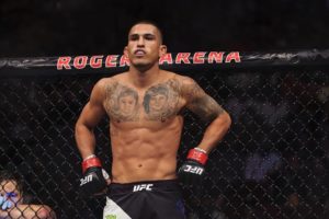 UFC: Anthony Pettis breaks down UFC 236 interim title fight between Max Holloway and Dustin Poirier - Pettis