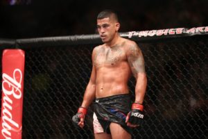 Anthony Pettis returns to Lightweight against Carlos Diego Ferreira - Anthony Pettis